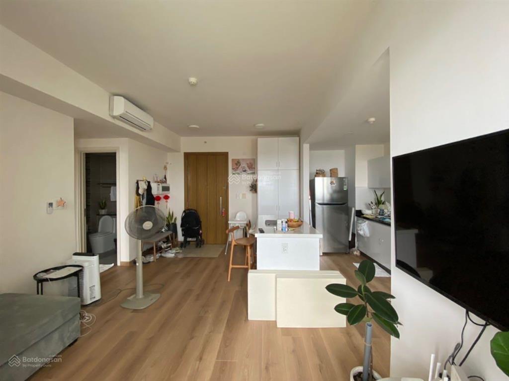 Cho thuê căn krista 2pn có nội thất giá chỉ 12.5 dọn vào ở ngay.  0902 306 ***