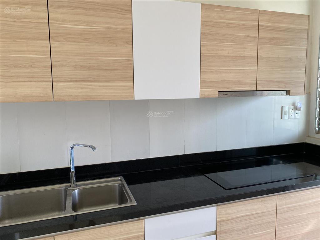 Bán căn hộ cc giá cực chất, view đẹp, 7 tỷ, 125m2 tại nguyễn duy trinh, q2, hcm