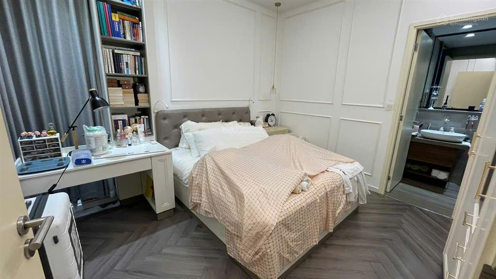 Cần chuyển nhượng căn hộ the estella. diện tích 171m2, 3 phòng ngủ