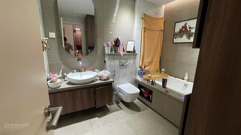 Cần chuyển nhượng căn hộ the estella. diện tích 171m2, 3 phòng ngủ