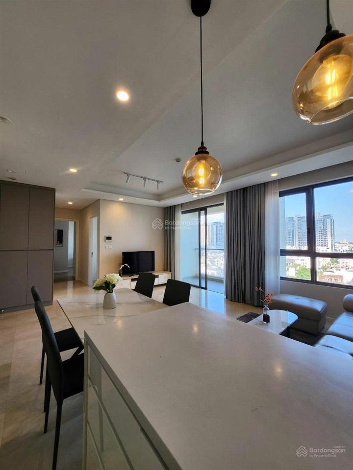 Bán căn hộ 2 phòng ngủ đảo kim cương, view sông sài gòn, cầu phú mỹ, hướng đông nam mát mẻ