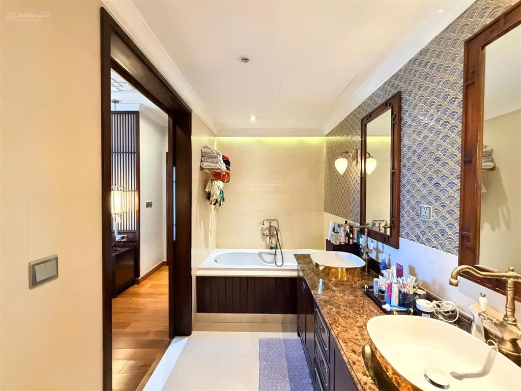 Bán căn hộ 3 phòng ngủ đảo kim cương quận 2, diện tích lớn 142 m2, view sông, yên tĩnh, mát mẻ