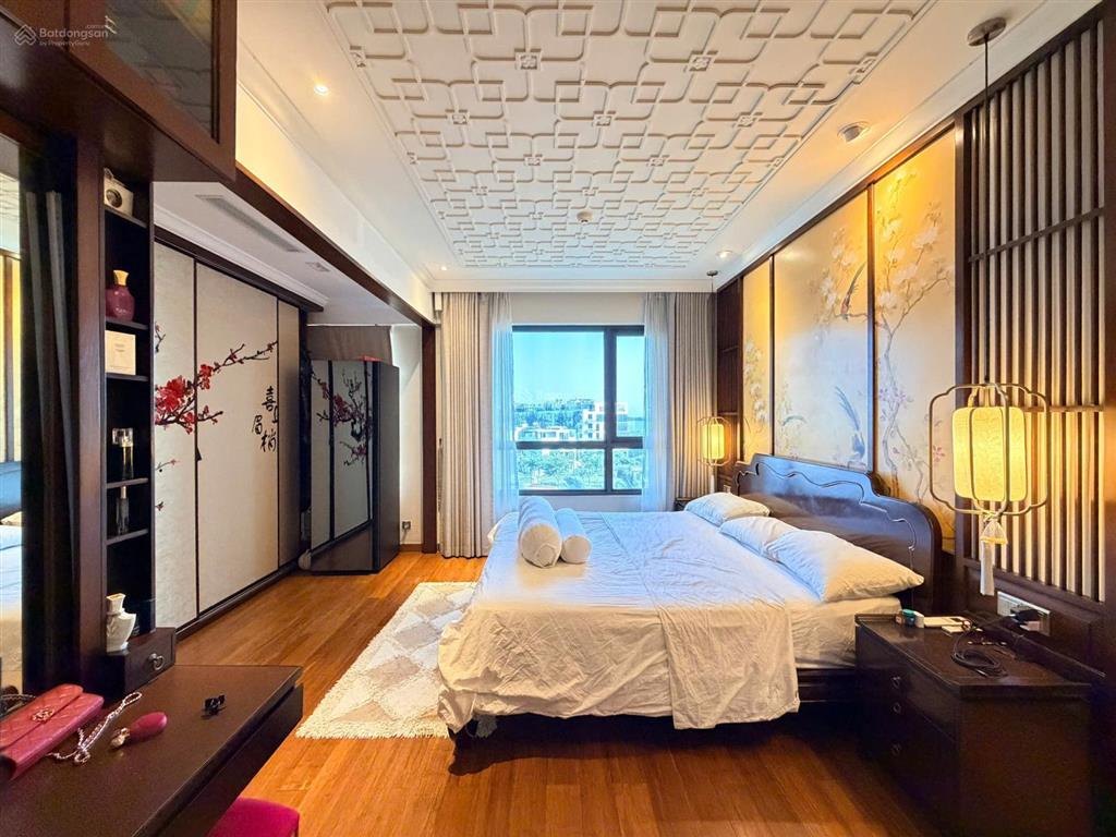 Bán căn hộ 3 phòng ngủ đảo kim cương quận 2, diện tích lớn 142 m2, view sông, yên tĩnh, mát mẻ