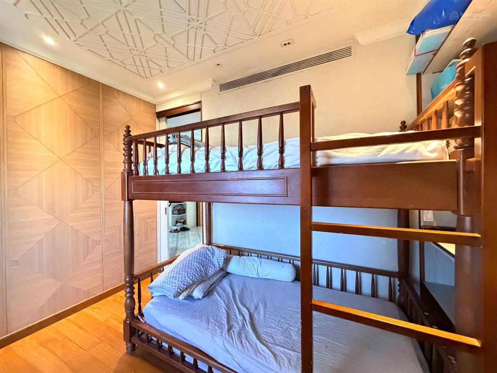 Bán căn hộ 3 phòng ngủ đảo kim cương quận 2, diện tích lớn 142 m2, view sông, yên tĩnh, mát mẻ