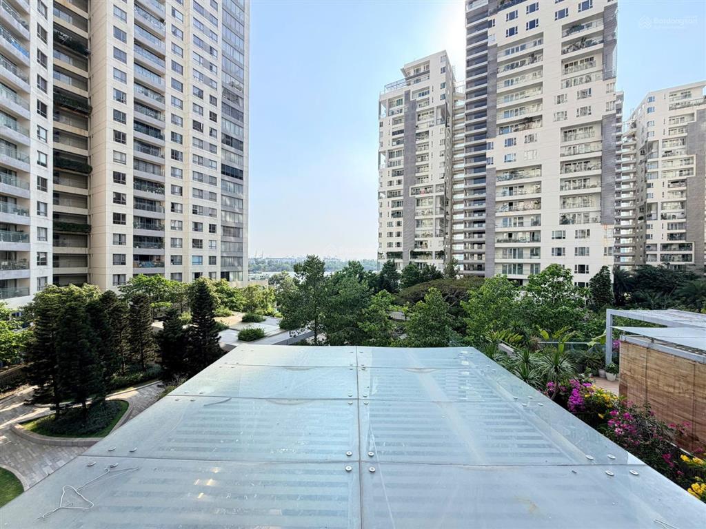 Bán căn hộ 3 phòng ngủ đảo kim cương quận 2, diện tích lớn 142 m2, view sông, yên tĩnh, mát mẻ