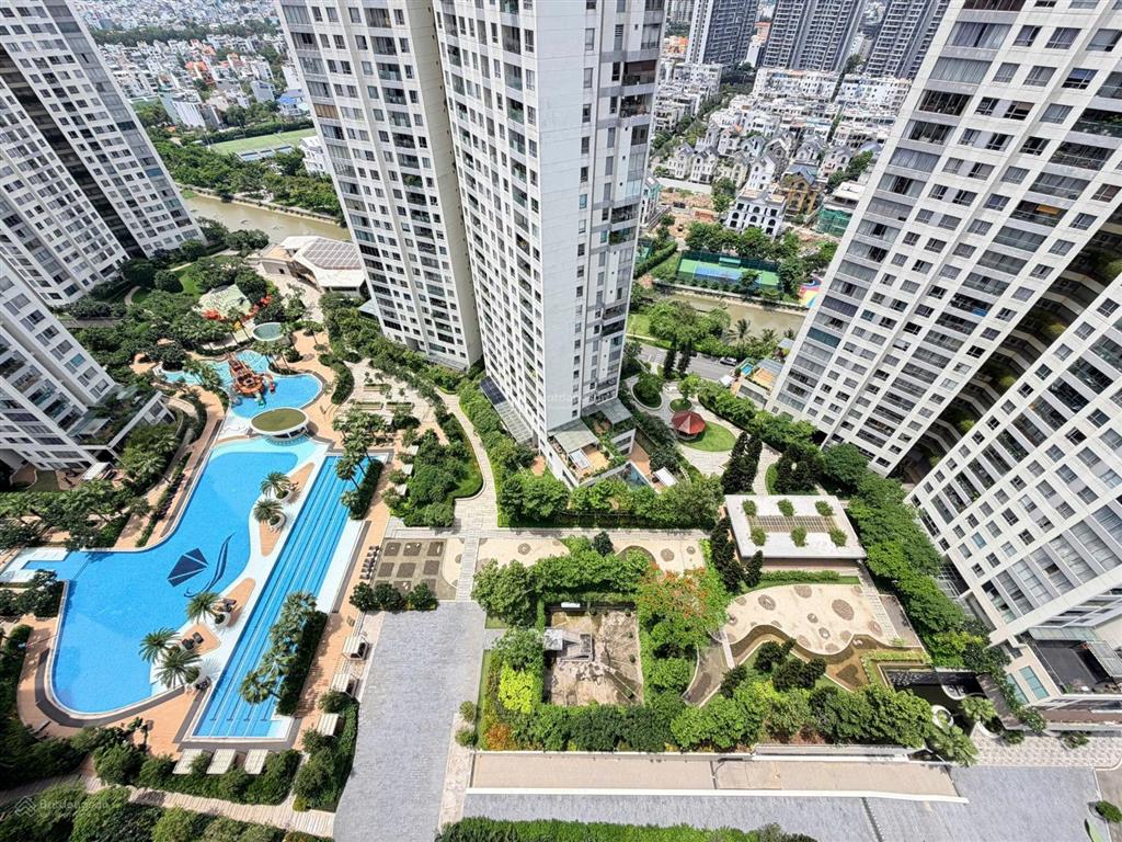 Bán duplex đảo kim cương quận 2, diện tích 397 m2, nhà đã có sổ hồng, giá tốt