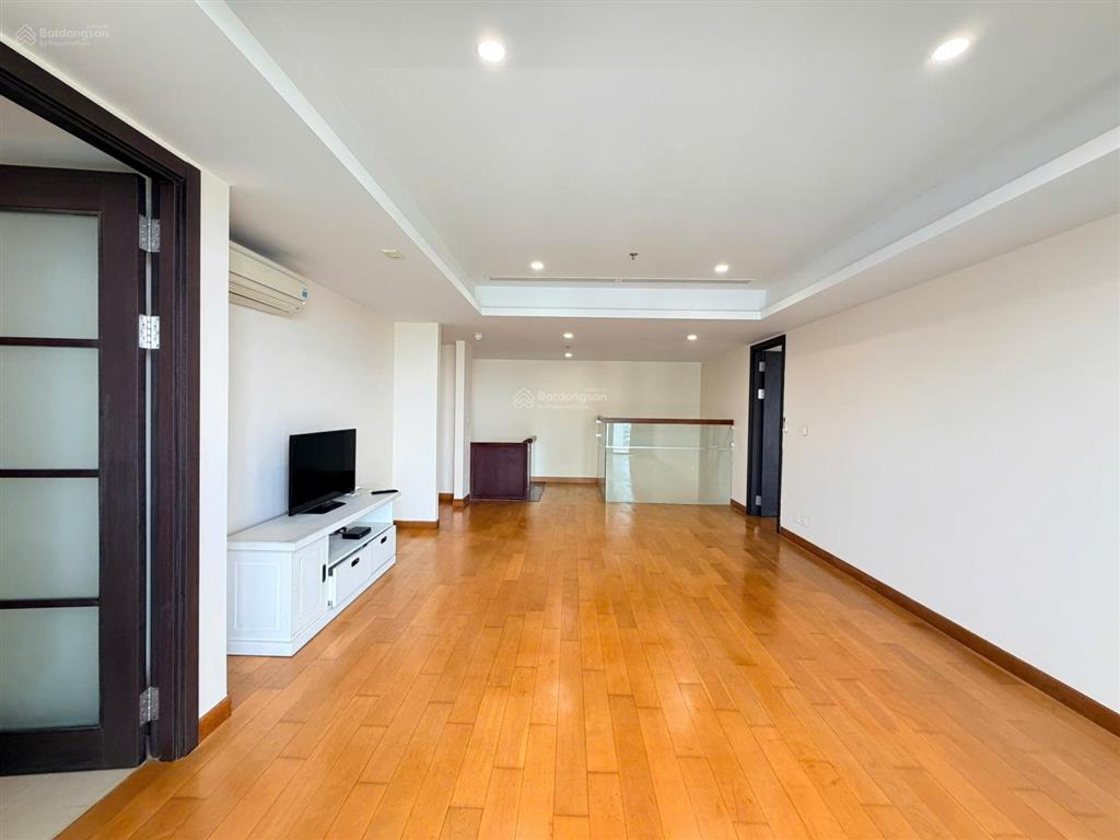 Bán duplex đảo kim cương quận 2, diện tích 397 m2, nhà đã có sổ hồng, giá tốt