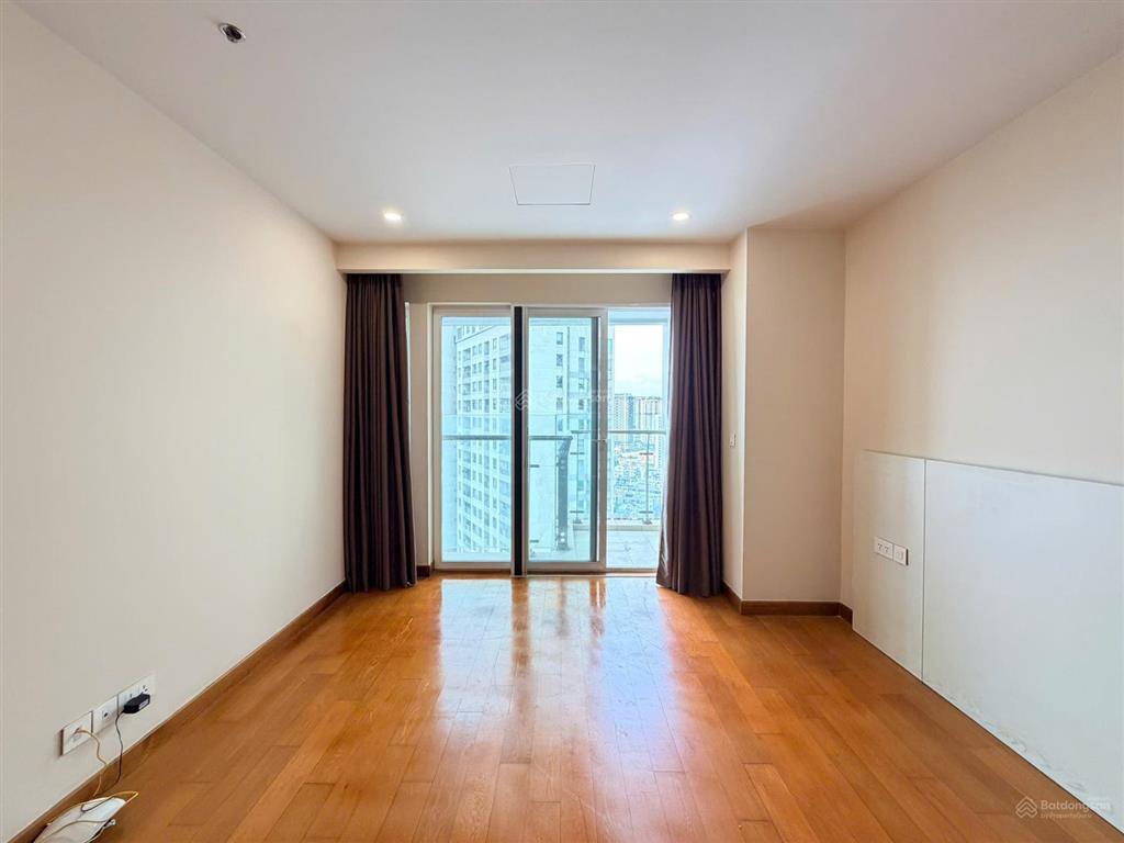 Bán duplex đảo kim cương quận 2, diện tích 397 m2, nhà đã có sổ hồng, giá tốt