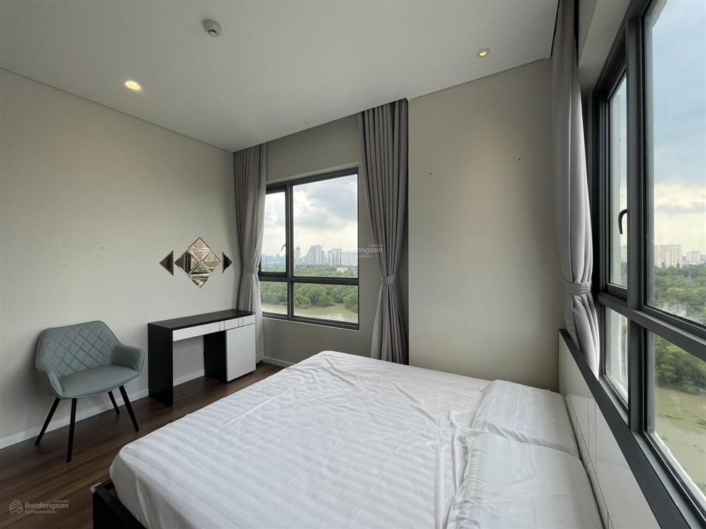 Cho thuê căn hộ 3 phòng ngủ đảo kim cương quận 2, diện tích 137 m2, view sông, nội thất đẹp