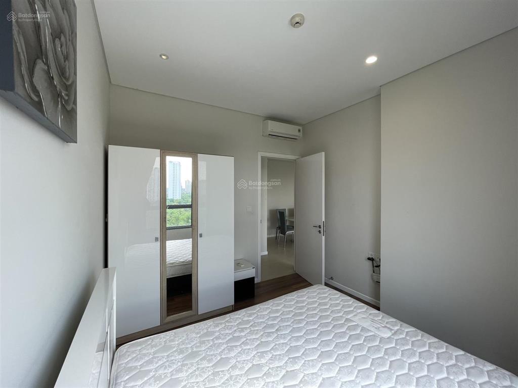 Cho thuê căn hộ 3 phòng ngủ đảo kim cương quận 2, diện tích 137 m2, view sông, nội thất đẹp