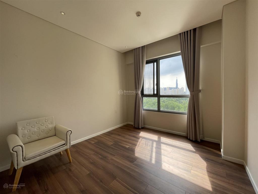 Cho thuê căn hộ 3 phòng ngủ đảo kim cương quận 2, diện tích 137 m2, view sông, nội thất đẹp