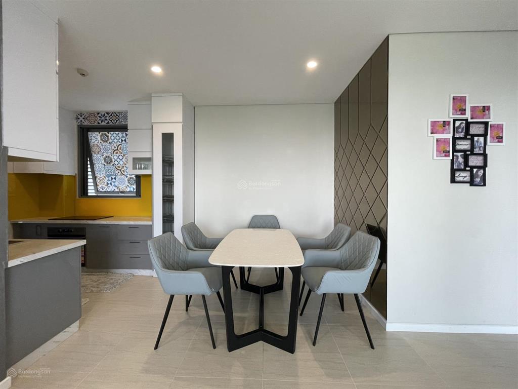 Cho thuê căn hộ 3 phòng ngủ đảo kim cương quận 2, diện tích 137 m2, view sông, nội thất đẹp