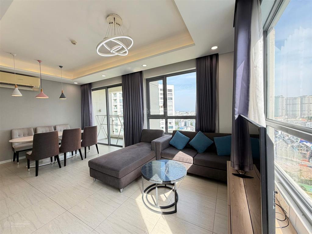 Cho thuê căn hộ 2 phòng ngủ đảo kim cương, nội thất đẹp, yên tĩnh, mát mẻ, giá tốt
