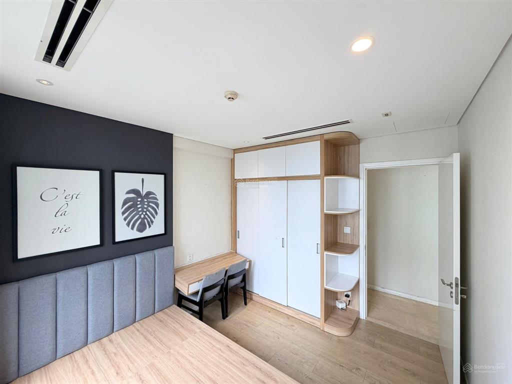 Bán căn hộ 2 phòng ngủ đảo kim cương quận 2, tháp maldives, 89 m2, view hồ bơi, giá tốt