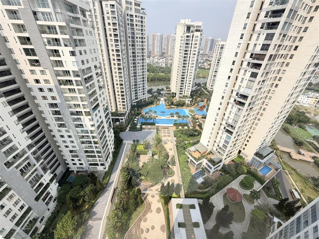 Bán căn hộ 3 phòng ngủ đảo kim cương quận 2, căn góc 2 view, hướng sông sài gòn, q.1, xem pháo hoa