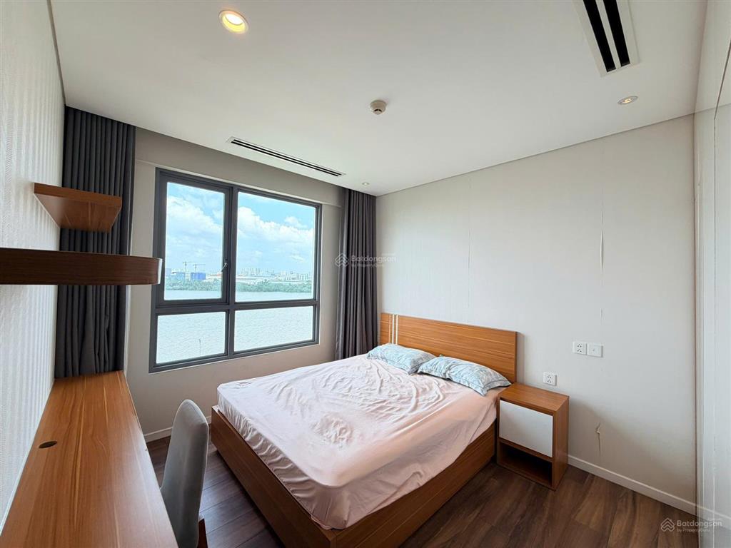 Cho thuê căn hộ 4 phòng ngủ đảo kim cương quận 2, diện tích 169m2, nội thất đẹp, view sông, quận 1