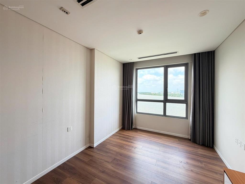 Cho thuê căn hộ 4 phòng ngủ đảo kim cương quận 2, diện tích 169m2, nội thất đẹp, view sông, quận 1
