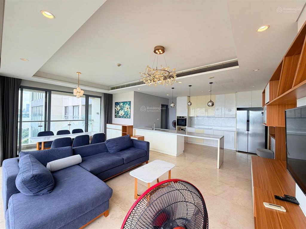 Cho thuê căn hộ 4 phòng ngủ đảo kim cương quận 2, diện tích 169m2, nội thất đẹp, view sông, quận 1