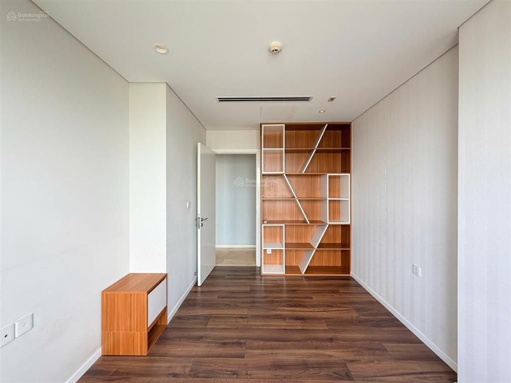 Cho thuê căn hộ 4 phòng ngủ đảo kim cương quận 2, diện tích 169m2, nội thất đẹp, view sông, quận 1