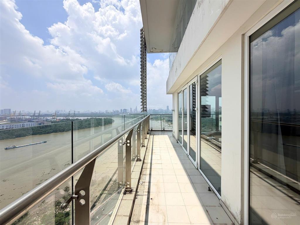 Cho thuê căn hộ 3 phòng ngủ đảo kim cương, diện tích lớn 231m2, ban công rộng, view sông, quận 1