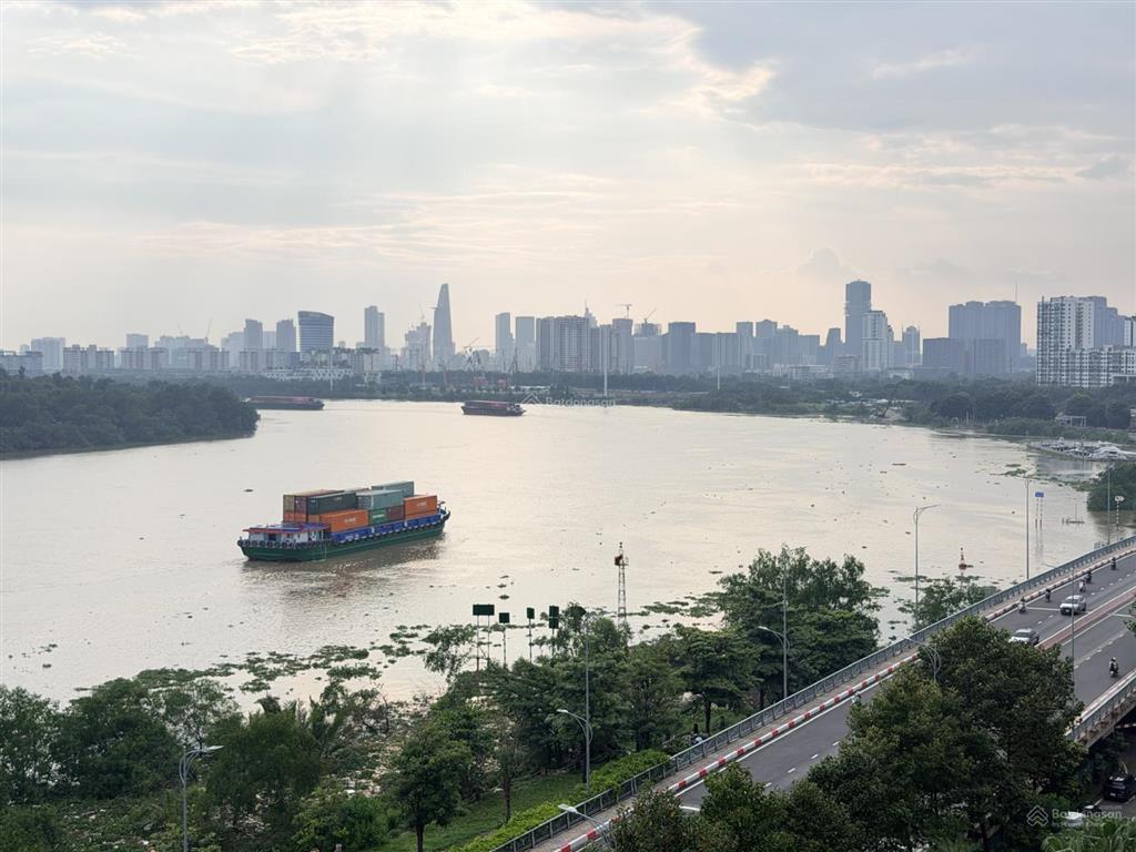 Cho thuê căn hộ 2 phòng ngủ đảo kim cương, 109m2, layout rất đẹp, view sông sài gòn, quận 1
