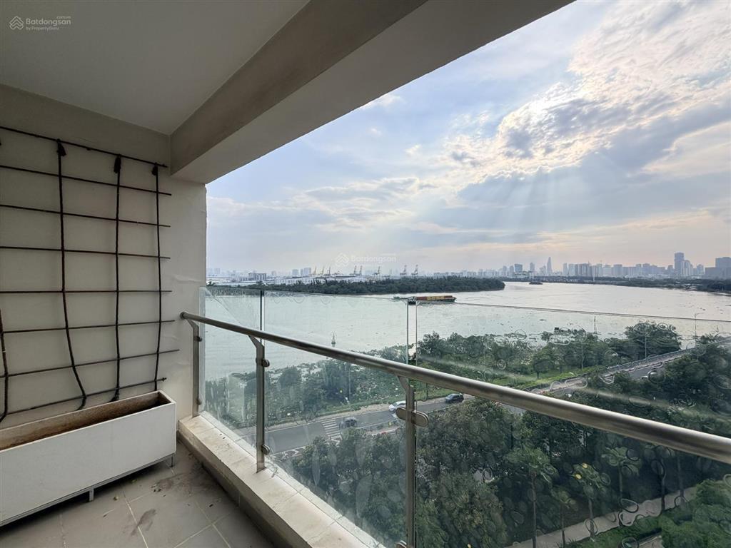 Cho thuê căn hộ 2 phòng ngủ đảo kim cương, 109m2, layout rất đẹp, view sông sài gòn, quận 1
