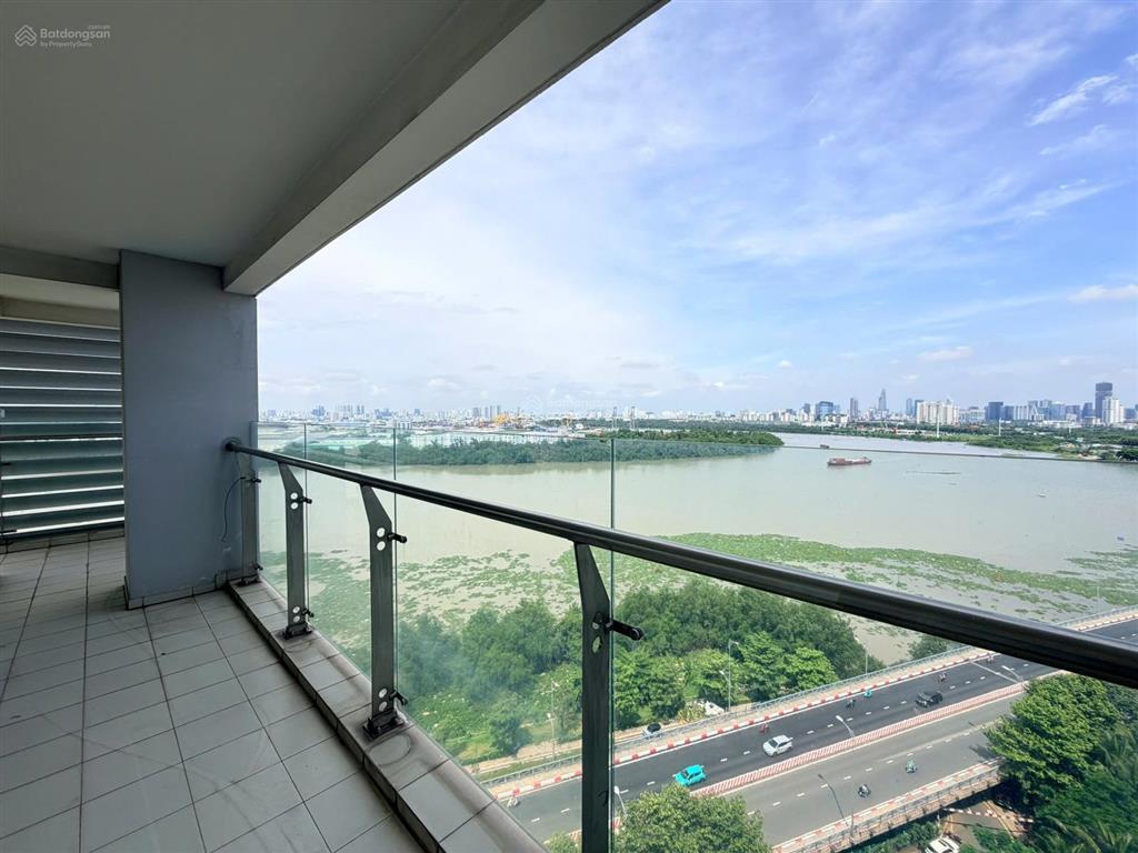 Bán căn hộ 3 phòng ngủ đảo kim cương, có sổ hồng, 180 m2, view sông sài gòn, quận 1, giá 29 tỷ