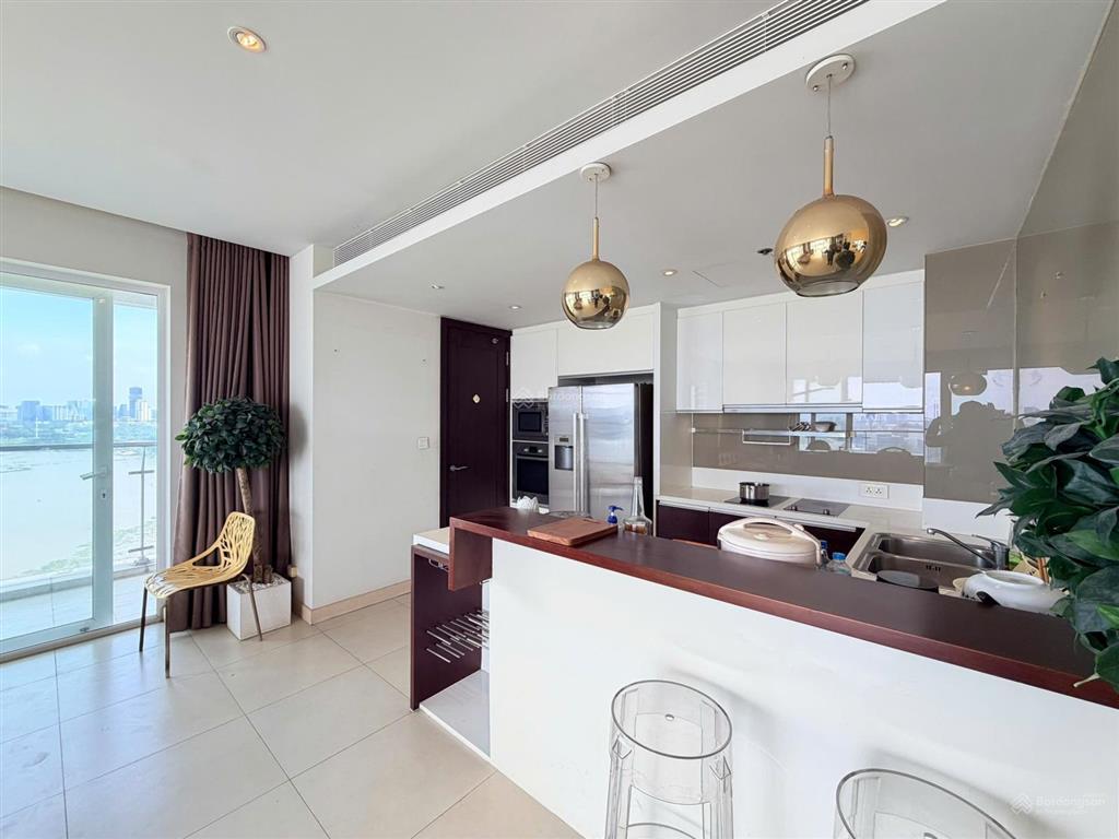 Bán căn hộ 3 phòng ngủ đảo kim cương, có sổ hồng, 180 m2, view sông sài gòn, quận 1, giá 29 tỷ