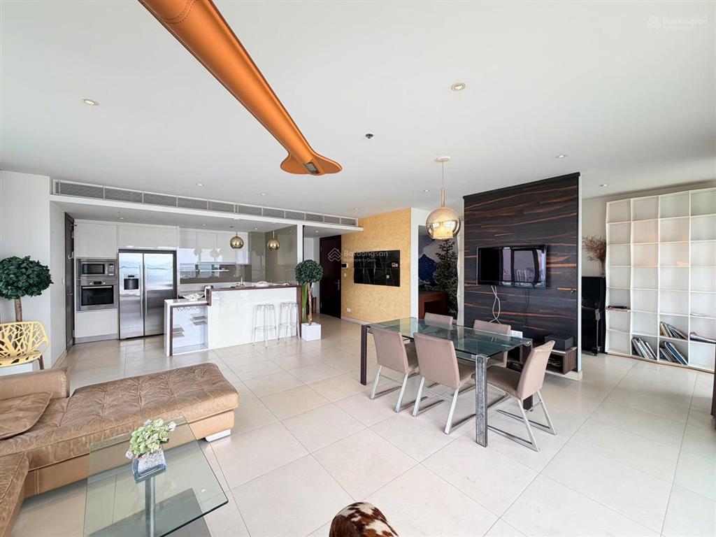 Bán căn hộ 3 phòng ngủ đảo kim cương, có sổ hồng, 180 m2, view sông sài gòn, quận 1, giá 29 tỷ