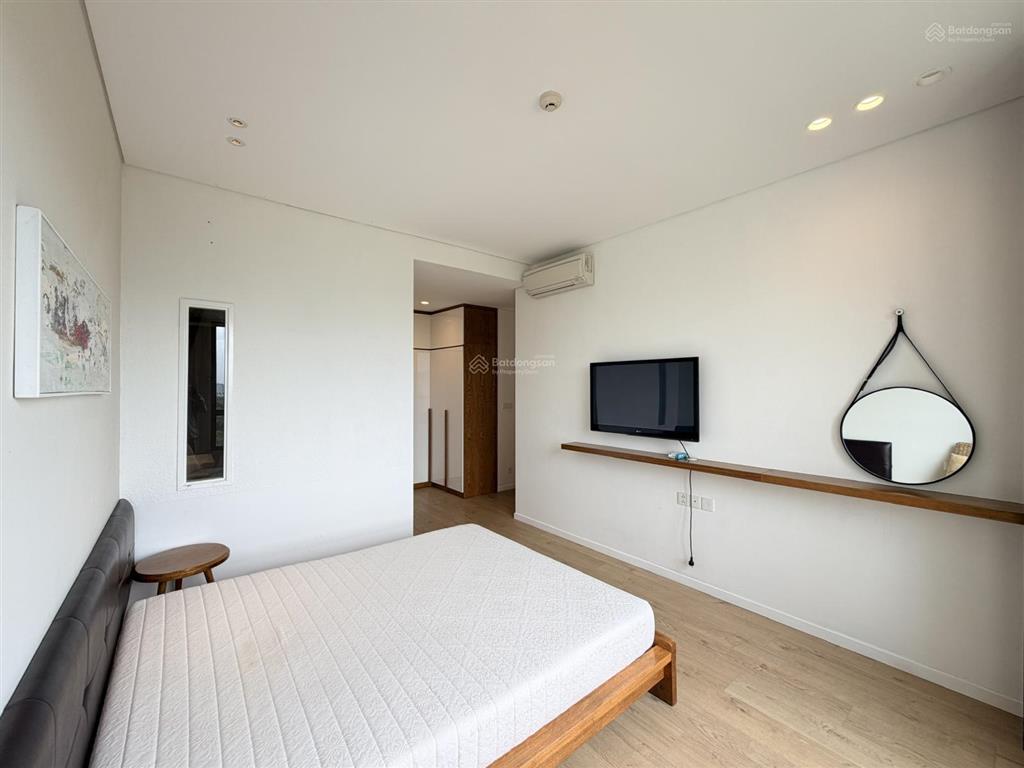 Cho thuê căn hộ 2 phòng ngủ đảo kim cương, 91 m2, view sông sài gòn, quận 1, nội thất đẹp, sạch sẽ