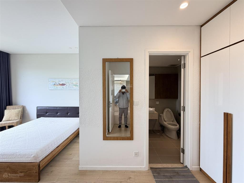 Cho thuê căn hộ 2 phòng ngủ đảo kim cương, 91 m2, view sông sài gòn, quận 1, nội thất đẹp, sạch sẽ