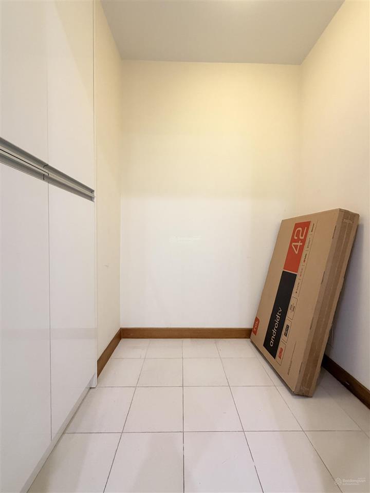 Cho thuê căn hộ 2 phòng ngủ đảo kim cương, 110m2, đầy đủ nội thất, nhà đẹp, sạch sẽ, yên tĩnh