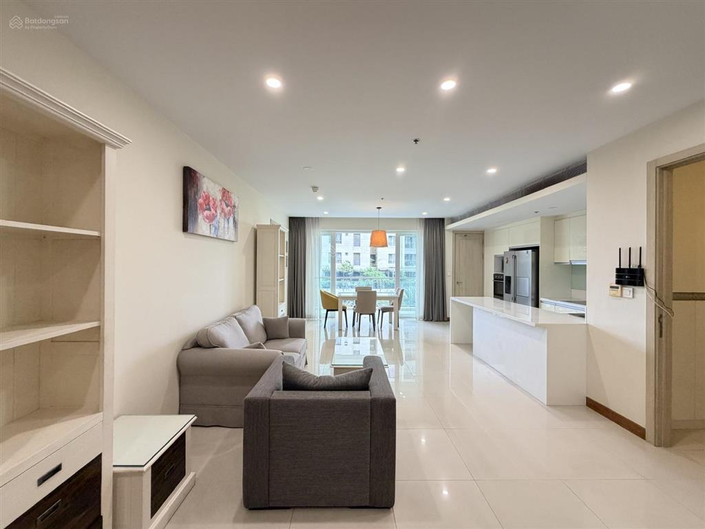 Cho thuê căn hộ 2 phòng ngủ đảo kim cương, 110m2, đầy đủ nội thất, nhà đẹp, sạch sẽ, yên tĩnh