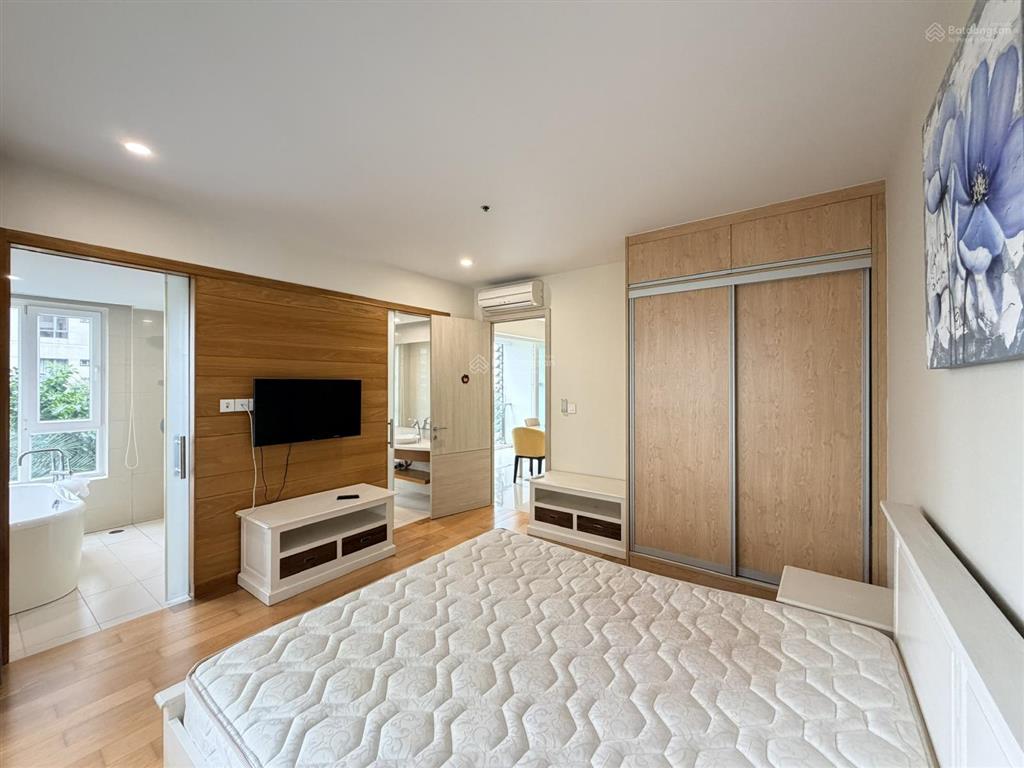 Cho thuê căn hộ 2 phòng ngủ đảo kim cương, 110m2, đầy đủ nội thất, nhà đẹp, sạch sẽ, yên tĩnh