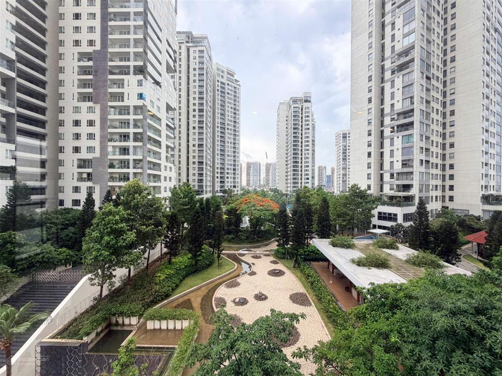Cho thuê căn hộ 3 phòng ngủ đảo kim cương, 117 m2, view sông sài gòn, quận 1, giá 43,5 triệu/tháng