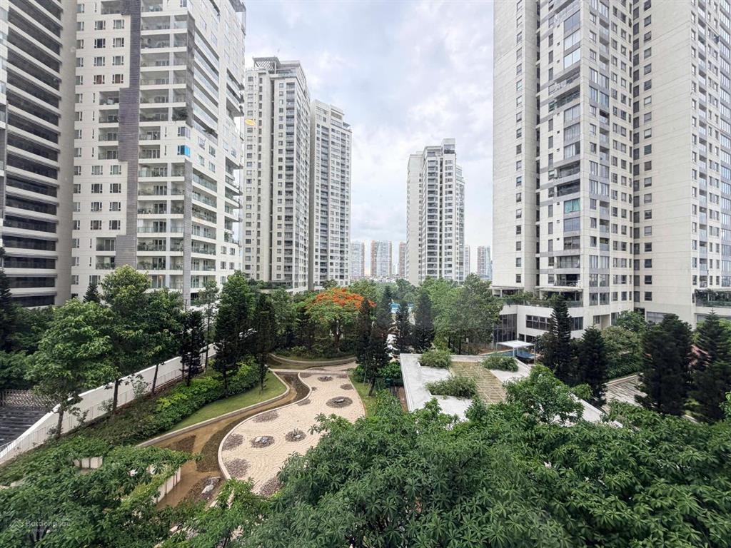 Cho thuê căn hộ 3 phòng ngủ đảo kim cương, 117 m2, view sông sài gòn, quận 1, giá 43,5 triệu/tháng