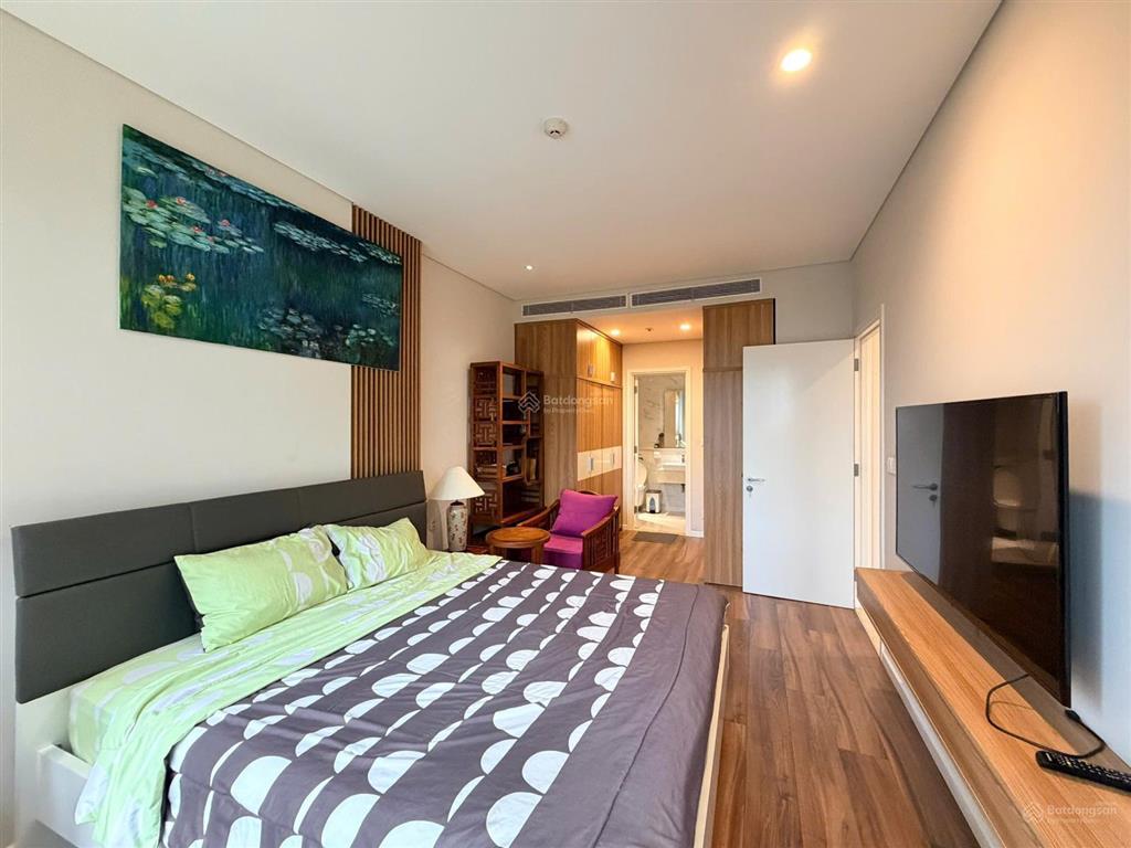 Cho thuê căn hộ 3 phòng ngủ đảo kim cương, 117 m2, view sông sài gòn, quận 1, giá 43,5 triệu/tháng