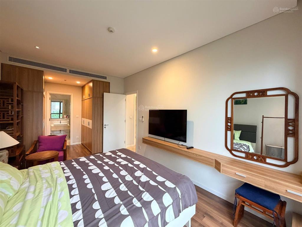 Cho thuê căn hộ 3 phòng ngủ đảo kim cương, 117 m2, view sông sài gòn, quận 1, giá 43,5 triệu/tháng
