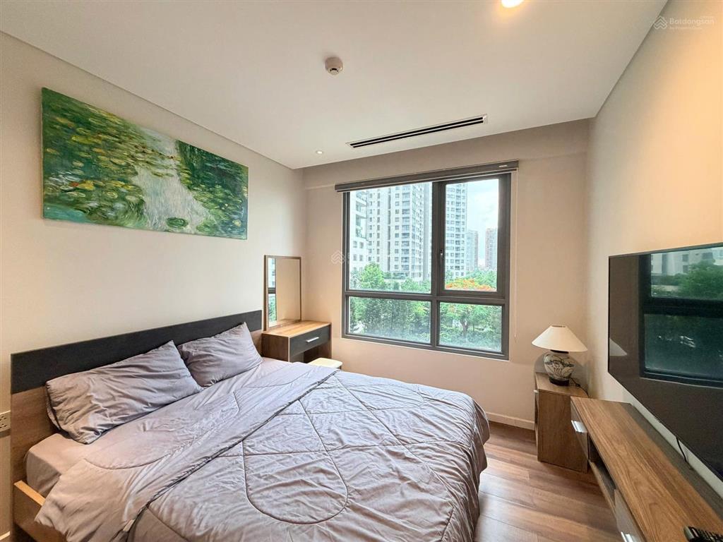 Cho thuê căn hộ 3 phòng ngủ đảo kim cương, 117 m2, view sông sài gòn, quận 1, giá 43,5 triệu/tháng