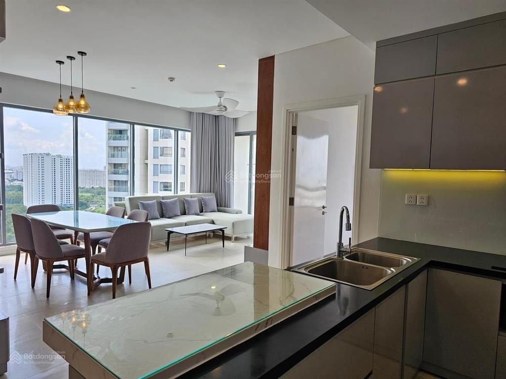 Cho thuê căn hộ 3 phòng ngủ đảo kim cương quận 2, 117 m2, view hồ bơi, nội thất đẹp, đầy đủ
