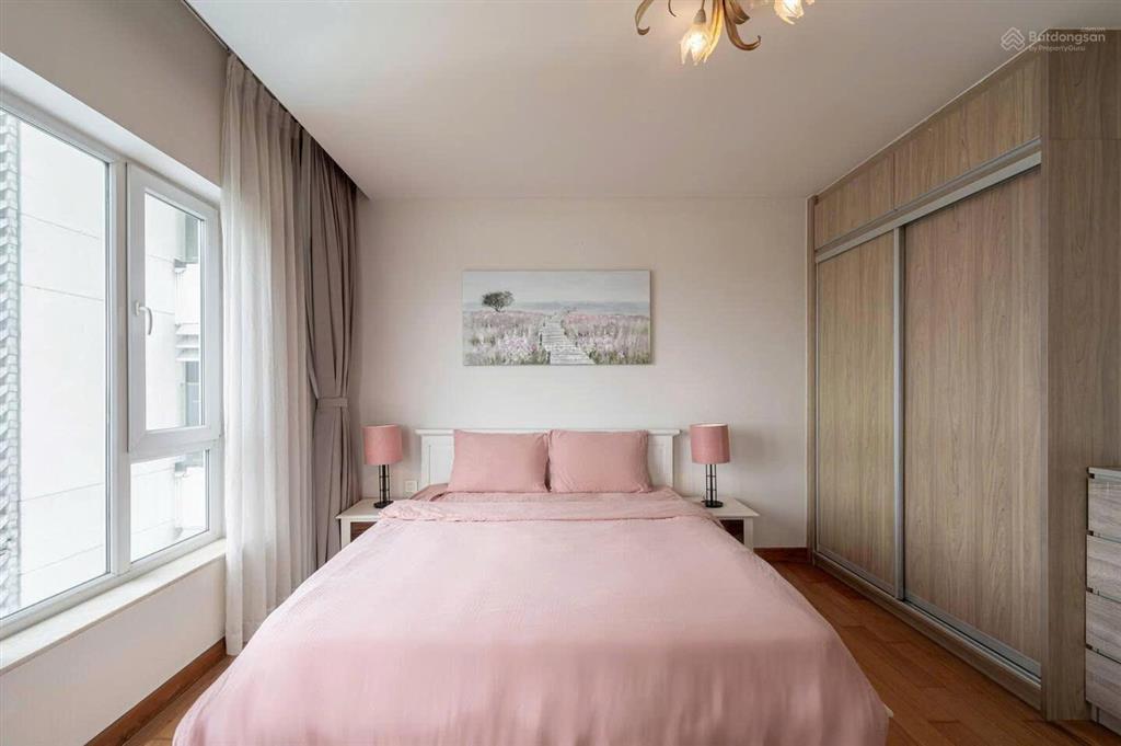 Cho thuê căn hộ 2 phòng ngủ đảo kim cương quận 2, diện tích 110 m2, view sông sài gòn, nội thất đẹp