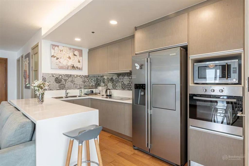 Cho thuê căn hộ 2 phòng ngủ đảo kim cương quận 2, diện tích 110 m2, view sông sài gòn, nội thất đẹp