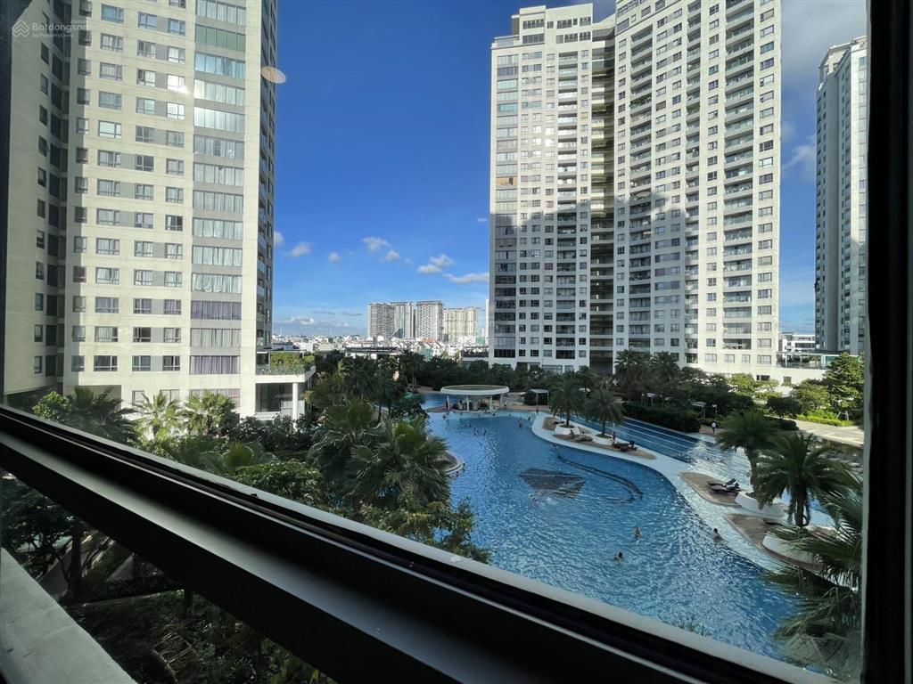 Cho thuê căn hộ 2 phòng ngủ đảo kim cương, 89m2, view hồ bơi, nội thất đẹp, 25 triệu/tháng