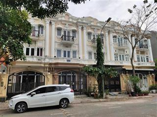 Chuyên bán nhà kdc ninh giang giá tốt chỉ 8.5 tỷ / căn.  xem nhà mọi lúc 0901 300 *** a cường