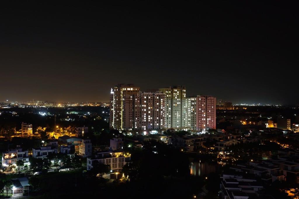 Hot! bán căn 3pn, 2wc, view ngoài, 90m2