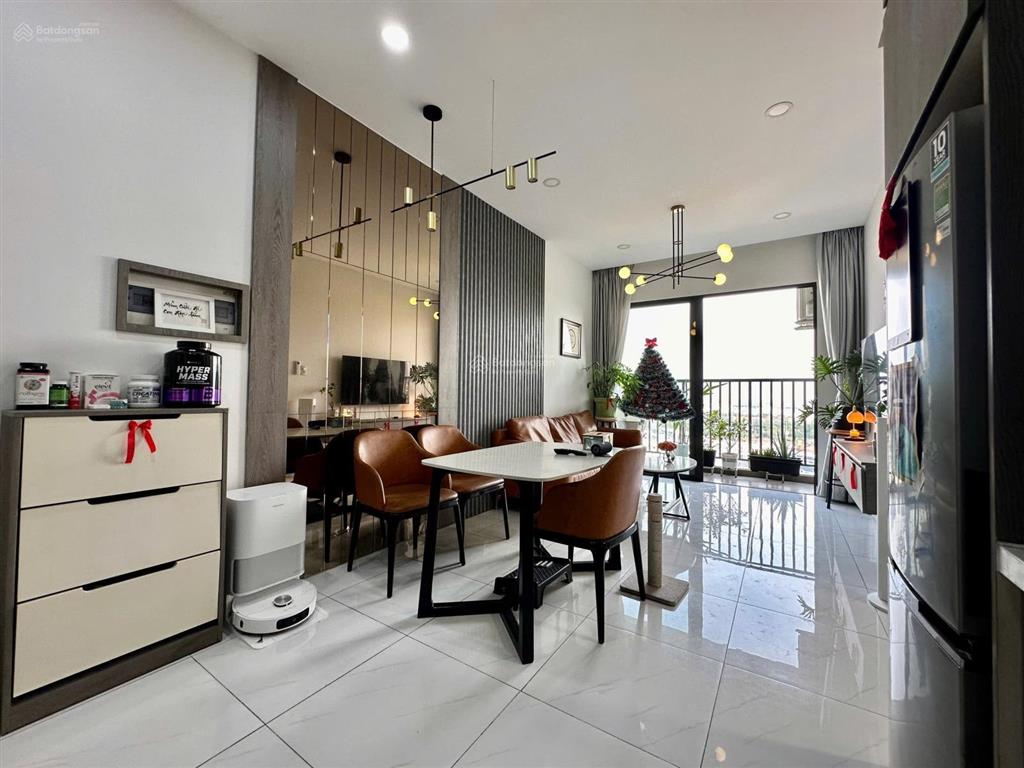 Căn góc 2pn view sông biệt thự mát mẻ tầng 15