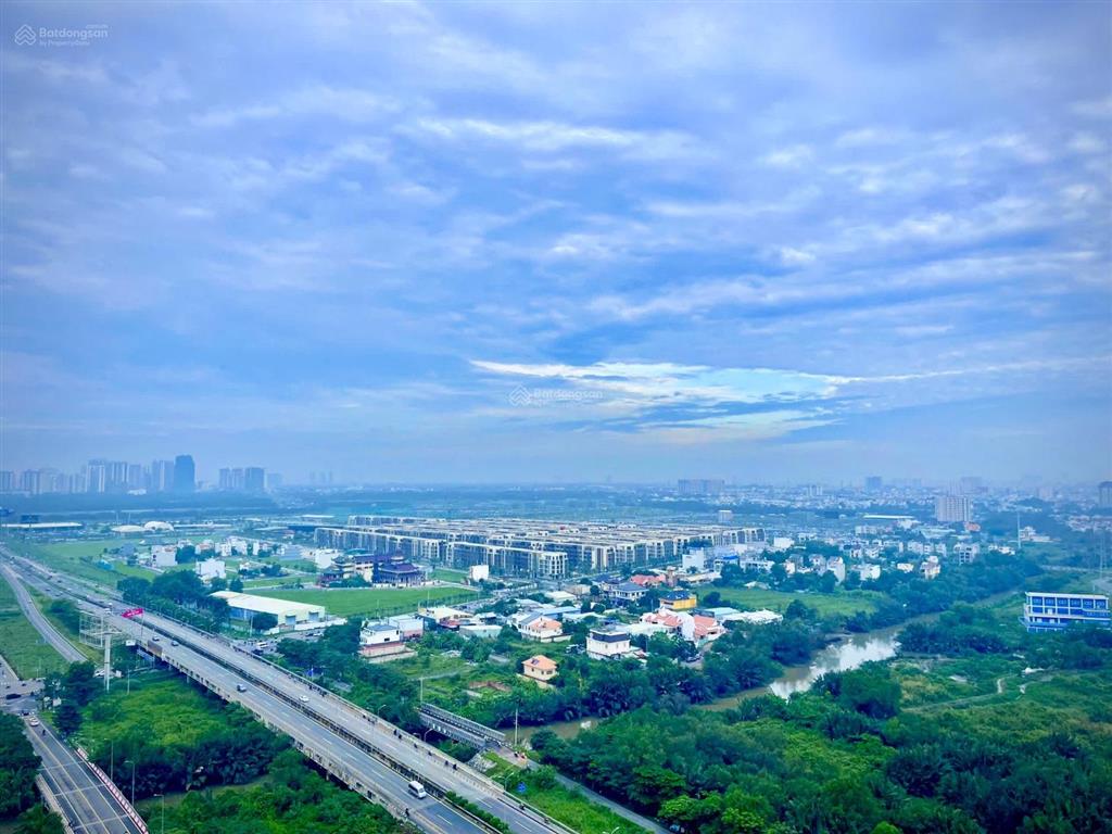 Căn hộ view nhà phố biệt thự 70m2