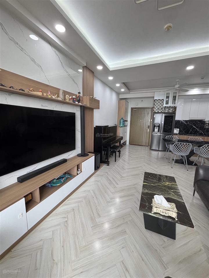Cho thuê căn 100m2 block b 3pn 2wc jamila