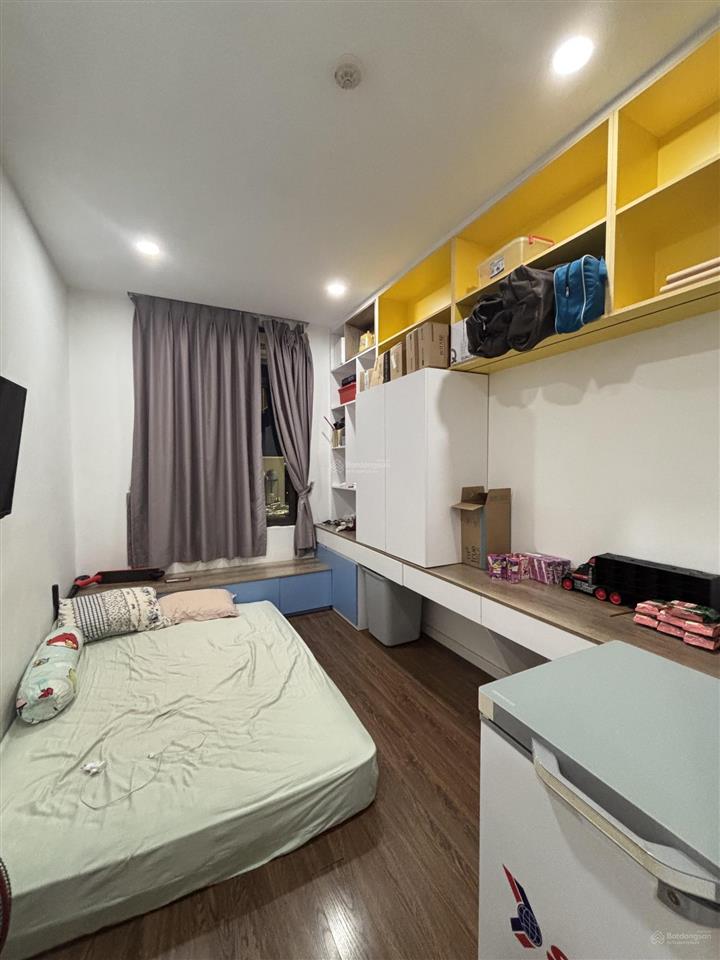 Cho thuê căn 100m2 block b 3pn 2wc jamila