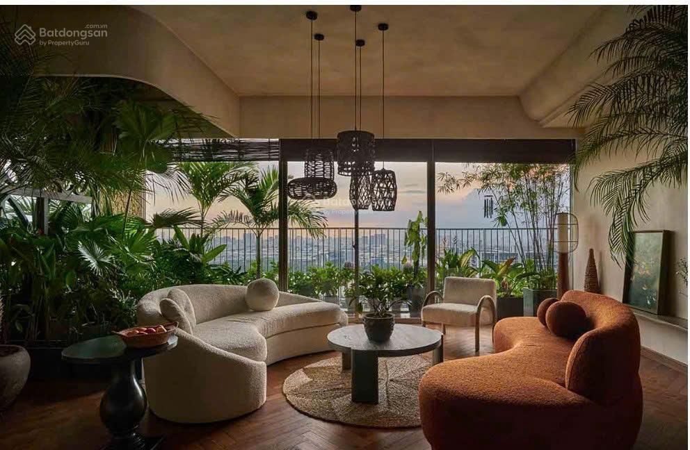 Bán căn penthouse duplex tại waterina suites  mặt tiền đường tạ hiện (lg 25m) giá 65 tỷ